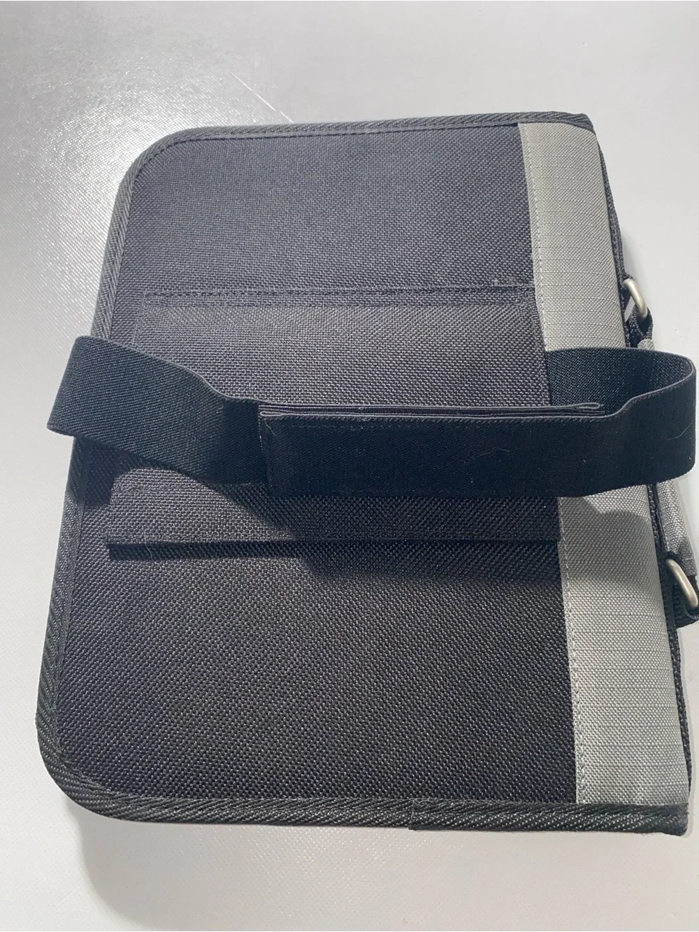 USED Good- FlightGear by Sporty’s Tablet Holder W/ Kickstand - Fits 9.5” X 7.5”